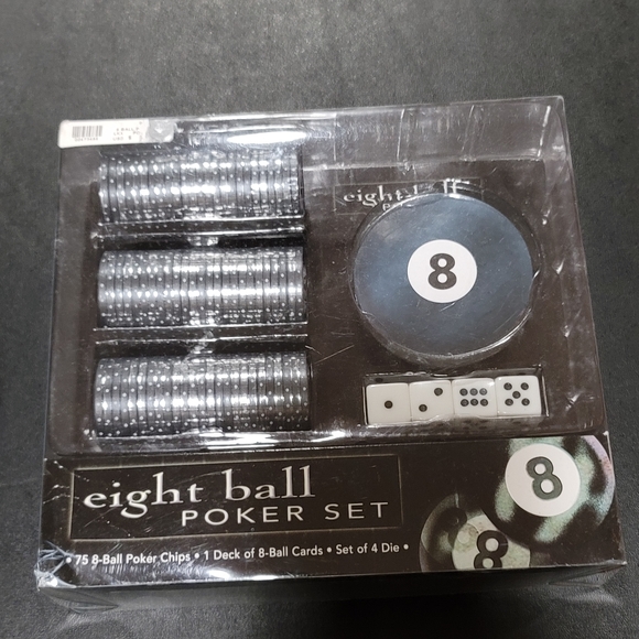 8 Ball poker set.